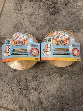 Rainbow Mystery Bun Squishy Fidget Toy - Beige